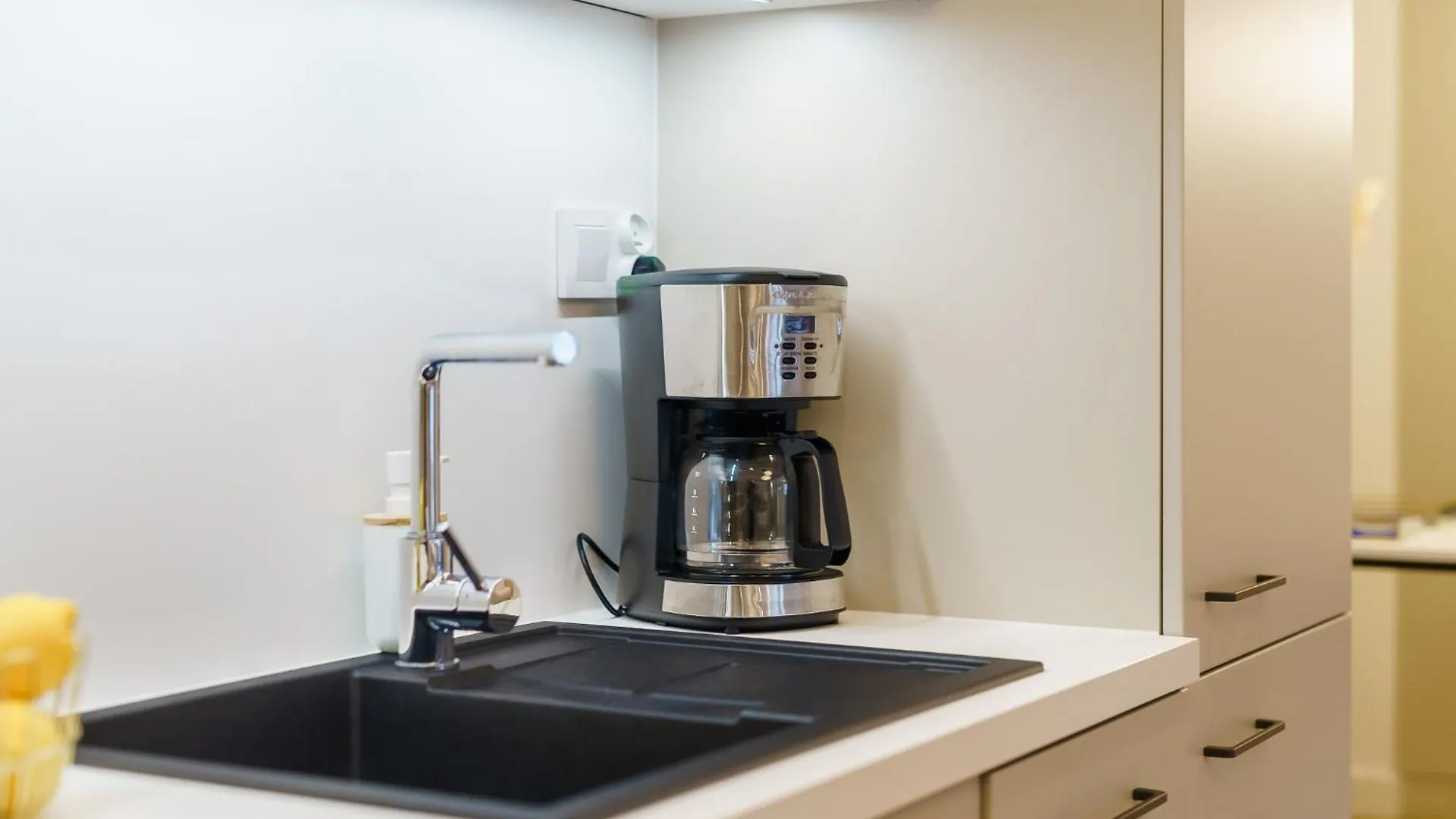 Polanki Aqua Apartamenty Nielimitowany Dostep Do Strefy Basenowej Parking Gratis Kolobrzeg Apartment